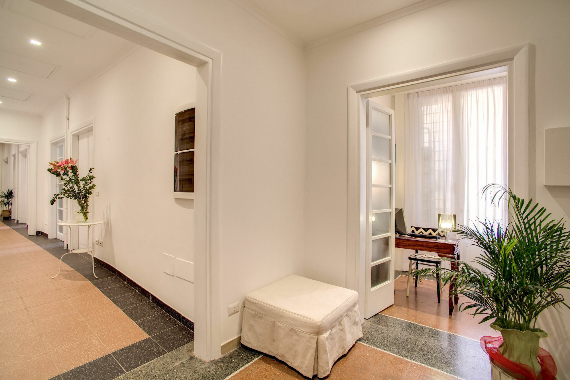 Roma In Una Stanza Guesthouse Ngoại thất bức ảnh